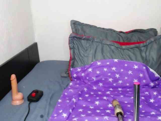 Babycloe10 webcam