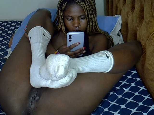 annabella3 Live Cam and Statistics on UnifiedCams