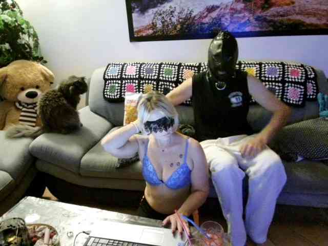 MashaandtheBear1 webcam