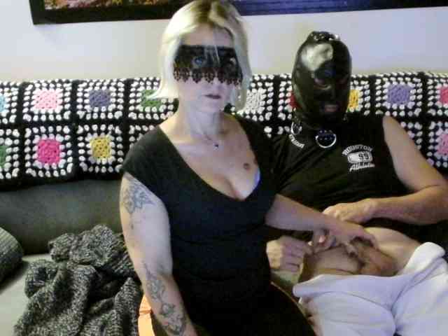 MashaandtheBear1 webcam