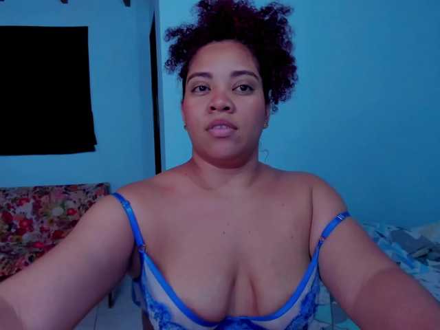 AngelaCoffe Live Cam on BongaCams and RICams