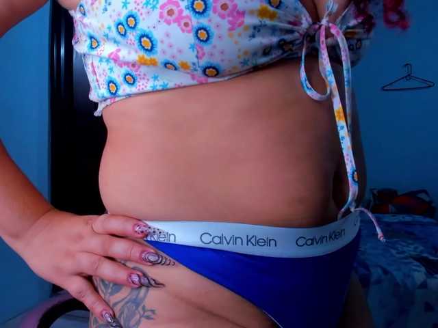 AngelaCoffe's BongaCams show and profile