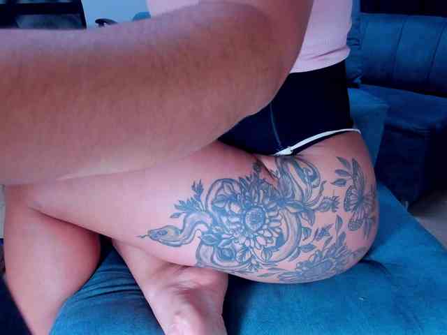 AngelaCoffe webcam