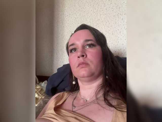 SaliiOnli's BongaCams show and profile