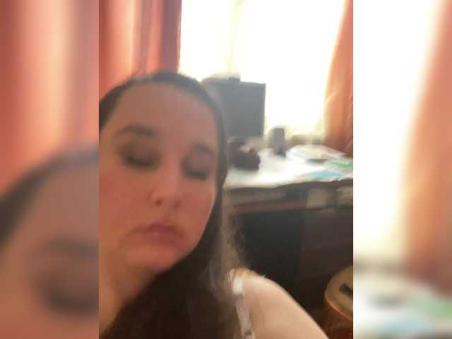 SaliiOnli's BongaCams show and profile