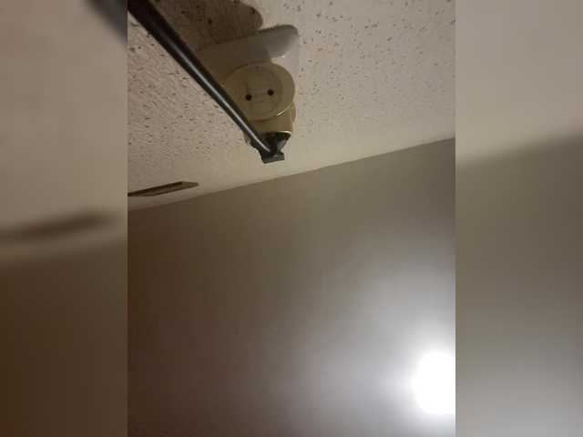 SaliiOnli's BongaCams show and profile