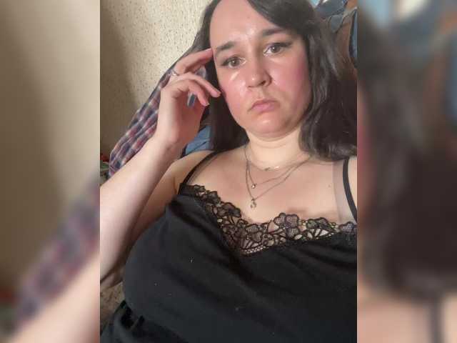 SaliiOnli's BongaCams show and profile