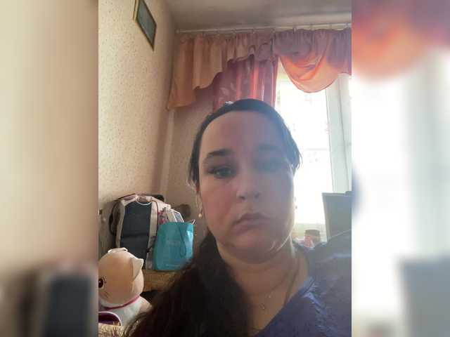 SaliiOnli's BongaCams show and profile