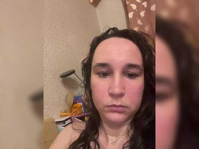 SaliiOnli's BongaCams show and profile