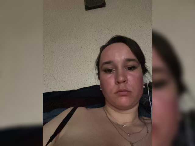 SaliiOnli live cam profile