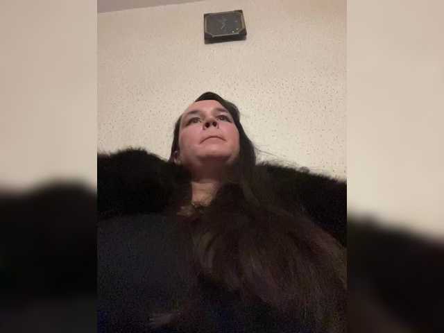 SaliiOnli's BongaCams show and profile