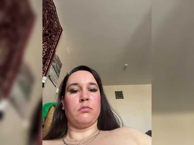 SaliiOnli's BongaCams show and profile