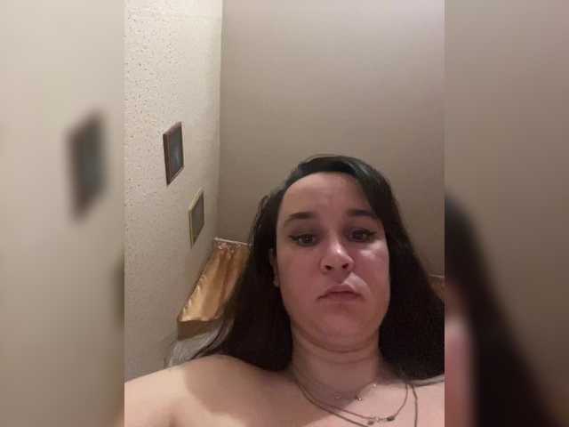 SaliiOnli's BongaCams show and profile