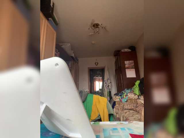 SaliiOnli live cam profile