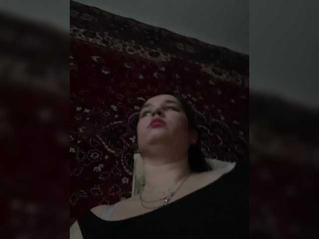 SaliiOnli's BongaCams show and profile