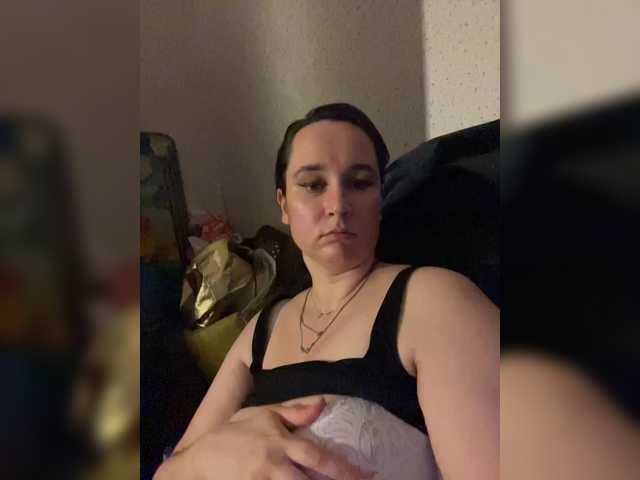 SaliiOnli's BongaCams show and profile