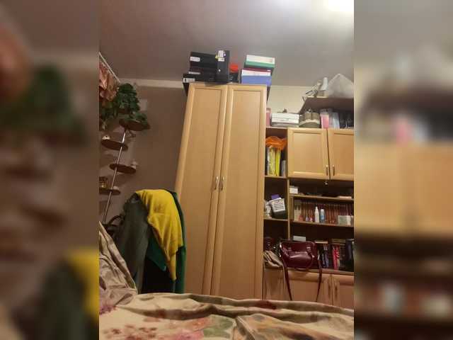 SaliiOnli's BongaCams show and profile