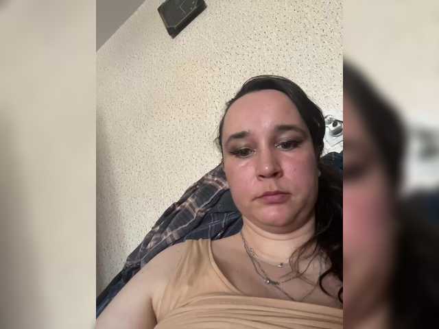 SaliiOnli's BongaCams show and profile