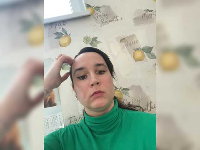 SaliiOnli's BongaCams show and profile