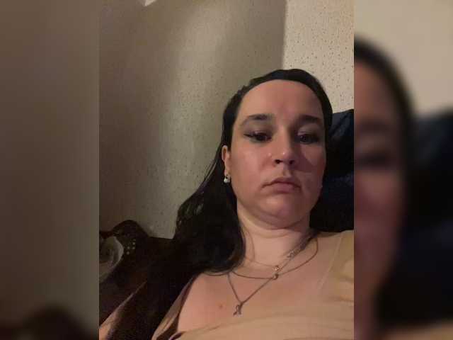 SaliiOnli's BongaCams show and profile