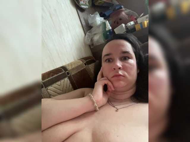 SaliiOnli's BongaCams show and profile