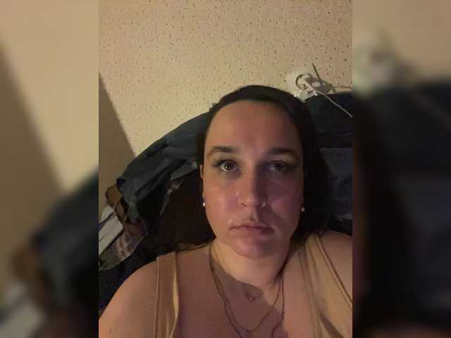 SaliiOnli's BongaCams show and profile