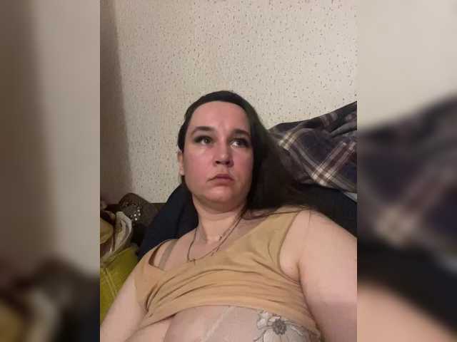 SaliiOnli's BongaCams show and profile