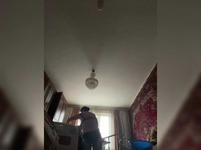 SaliiOnli live cam profile