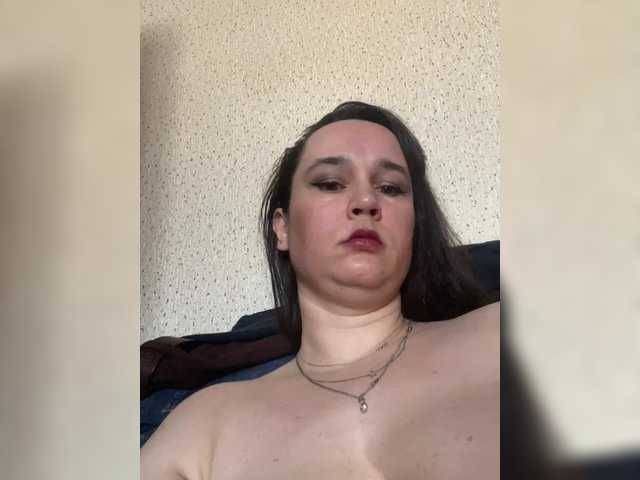 SaliiOnli's BongaCams show and profile