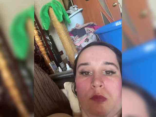 SaliiOnli Live Webcam on BongaCams