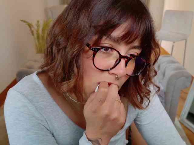 AlyaMisstres webcam