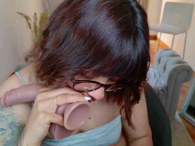 AlyaMisstres webcam
