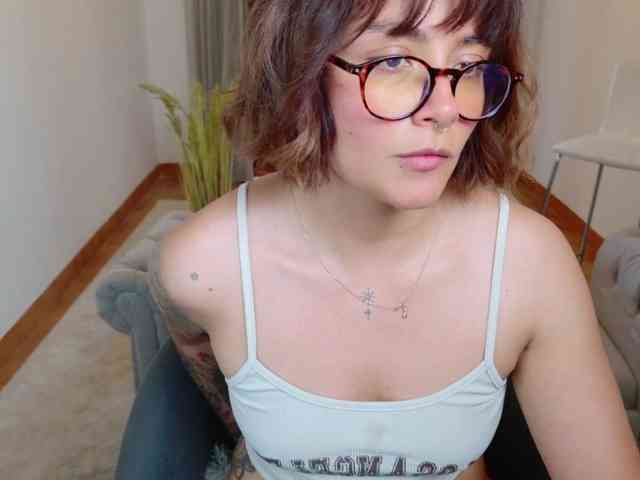 AlyaMisstres webcam