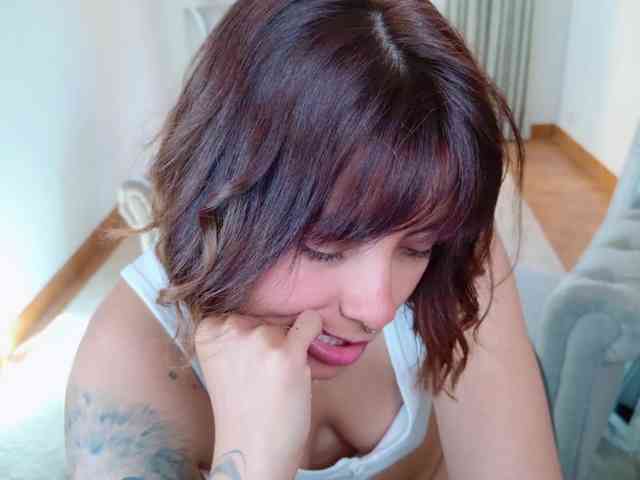 AlyaMisstres webcam