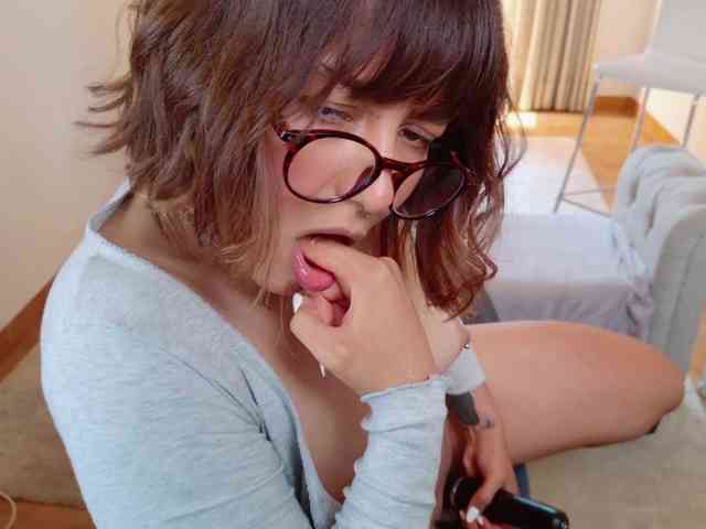 AlyaMisstres webcam
