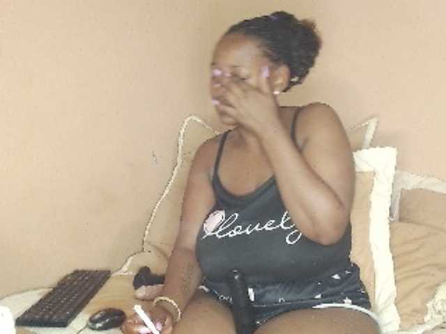 EbonyBoobz's BongaCams show and profile