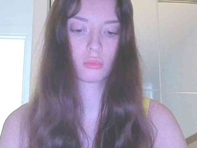 AliceFromWonderland webcam