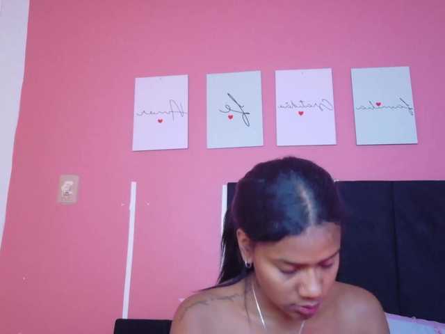 daddysneakin's BongaCams show and profile