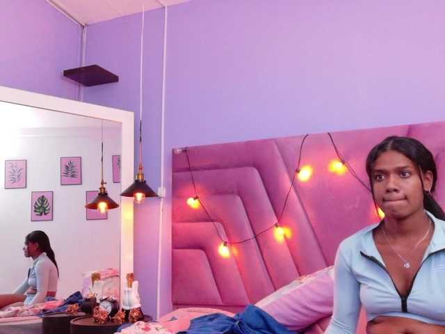 daddysneakin's BongaCams show and profile