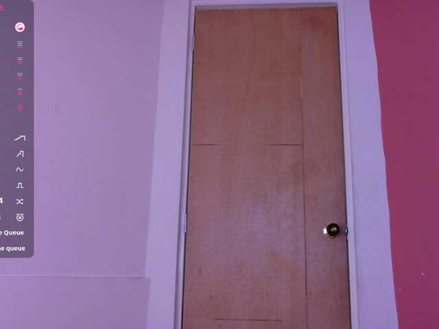 daddysneakin's BongaCams show and profile