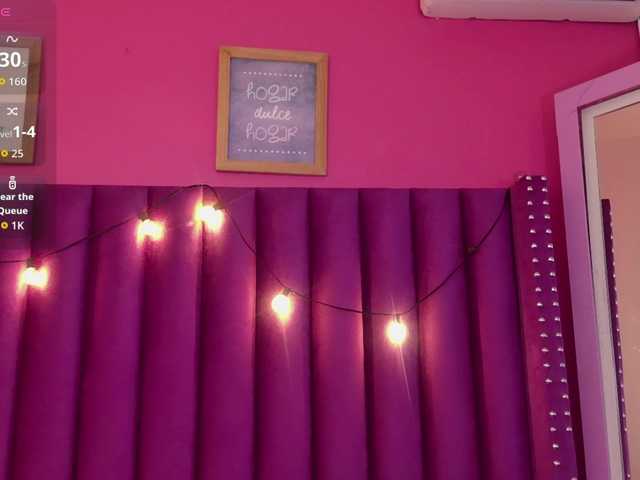 daddysneakin's BongaCams show and profile