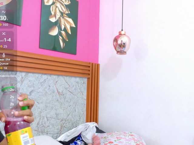 daddysneakin's BongaCams show and profile