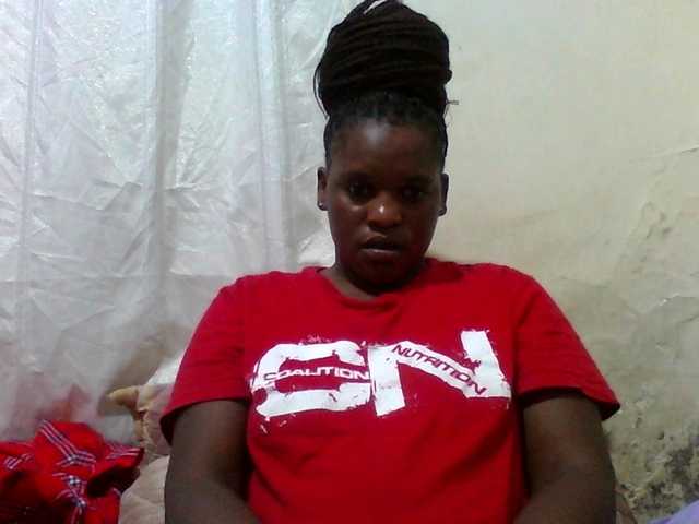 Hot-Perry's BongaCams show and profile