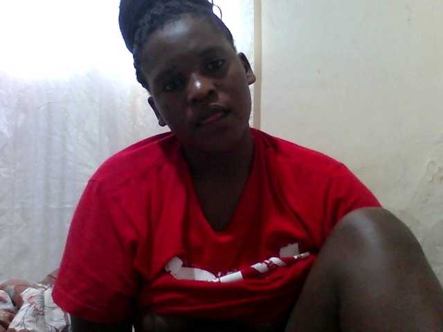 Hot-Perry's BongaCams show and profile