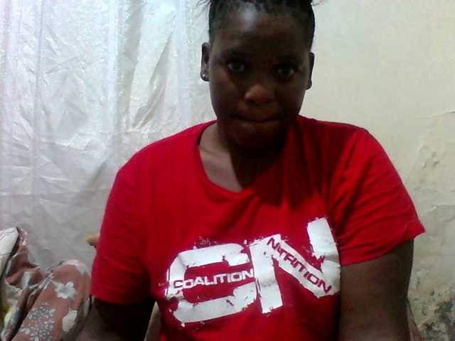 Hot-Perry's BongaCams show and profile