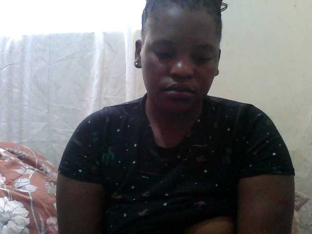 Hot-Perry's BongaCams show and profile