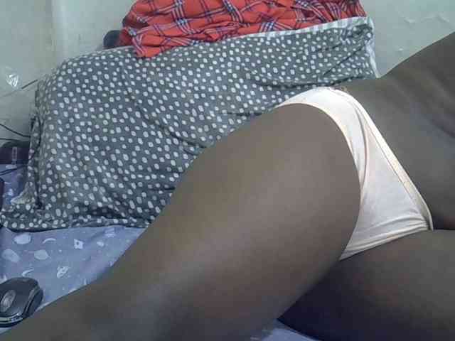 Hot-Perry webcam