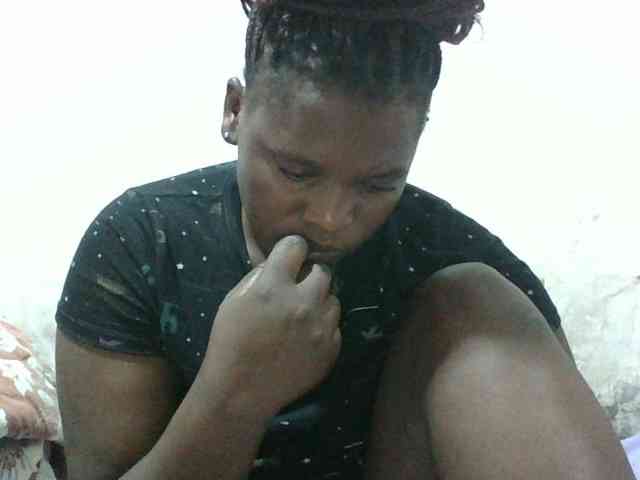 Hot-Perry Live Webcam on BongaCams