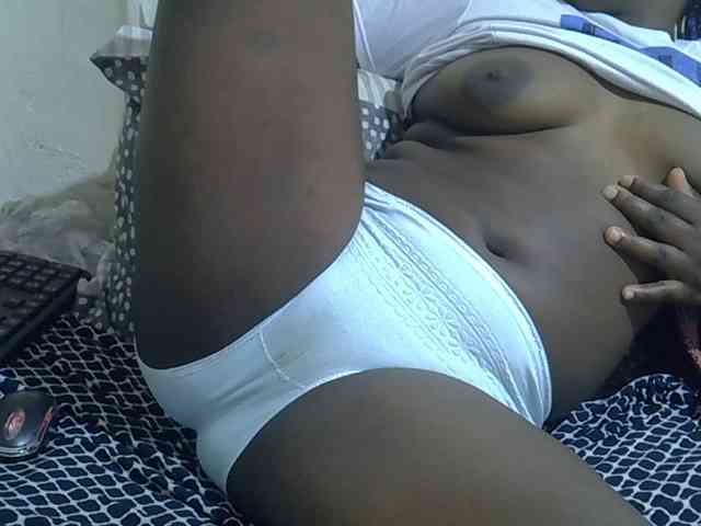 Hot-Perry webcam