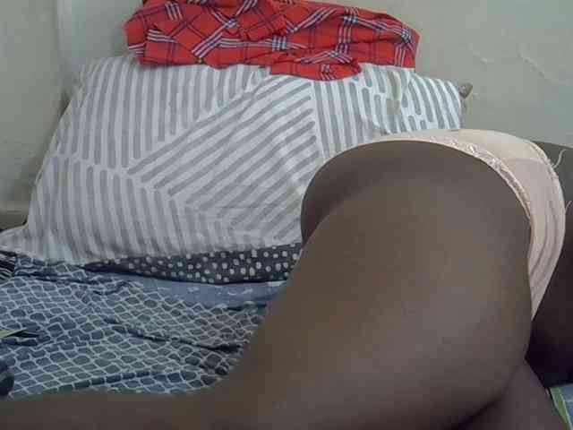 Hot-Perry webcam